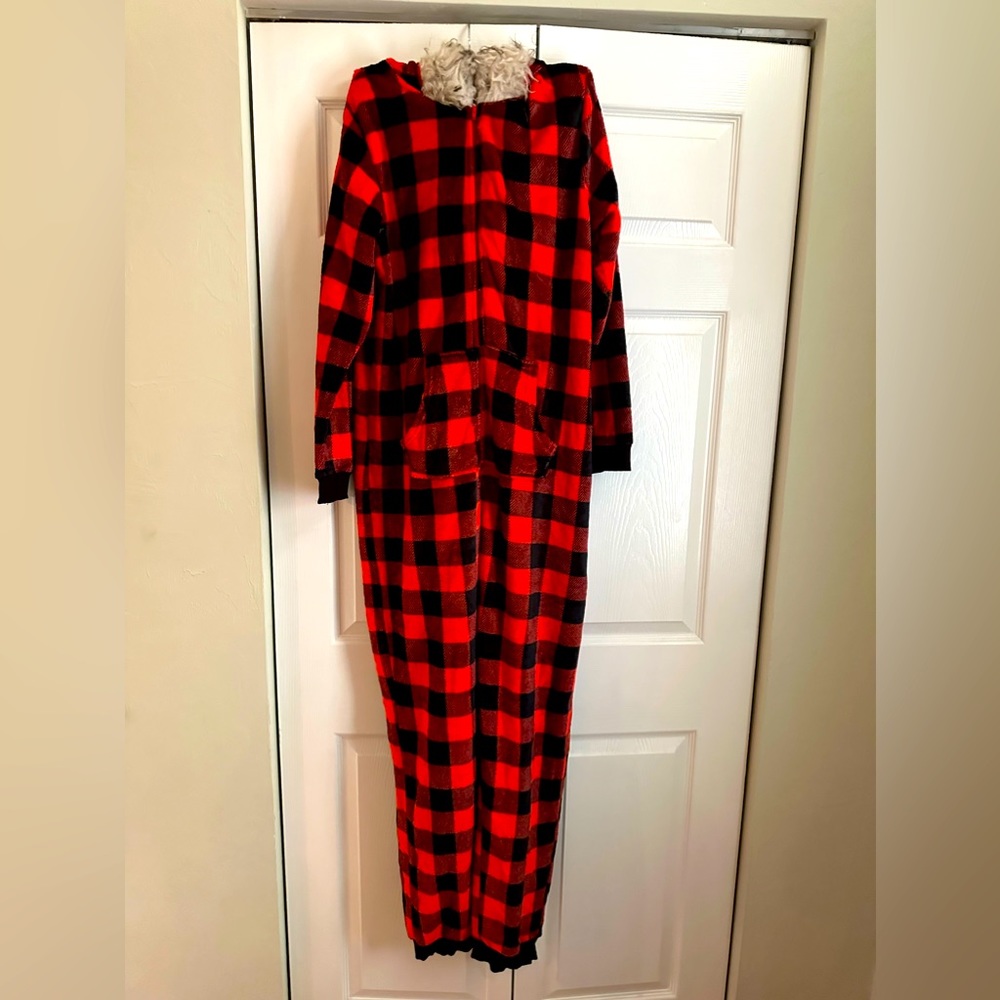 XL red/black plaid onesie with hood.